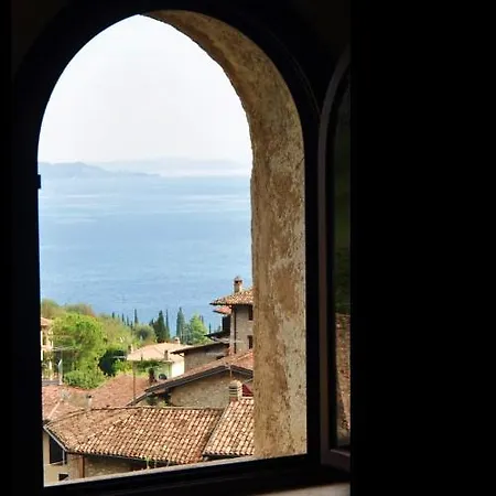Vila Eremo Gardone Riviera